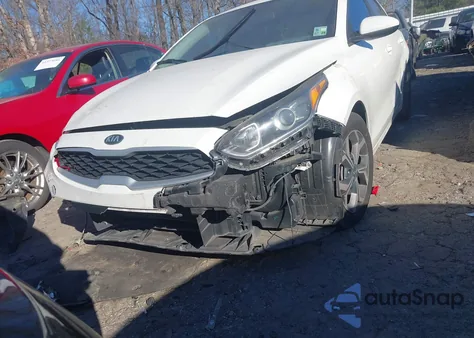 2019 Kia Forte Lxs z USA, uszkodzony, nr VIN 3KPF24AD9KE076713